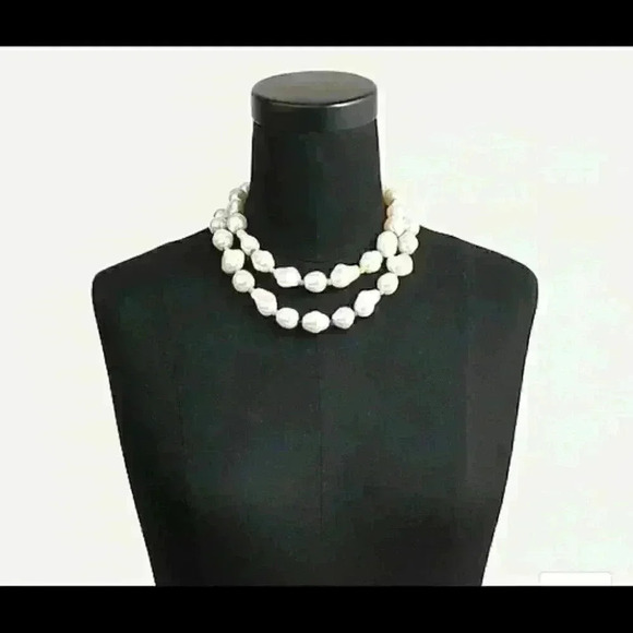 J Crew Rainbow Pop Pearl Necklace - Picture 4 of 6